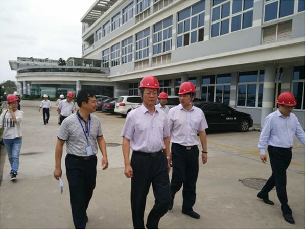 海门市长一行国庆节前检查万象城平台,万象城（中国）一站式服务平台药业